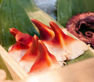 Sashimi - Hokkigai Arctic Surf Clam Slice 刺身カナダホツキガイCanada